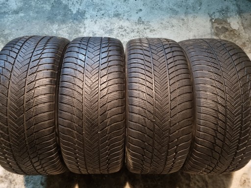 BRIDGESTONE BLIZZAK LM001 RSC 275 45 20