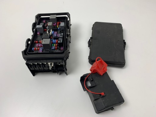 13400896537 - Блок запобіжників insignia b 39116627