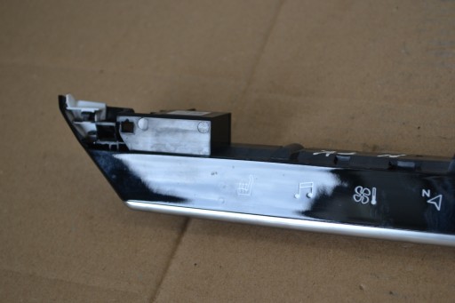 switch panel Citroen C5 Aircross 98197163XU
