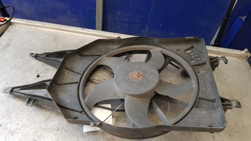 Ford Focus MK a 1,8B 16V ventilátor chladiče 98AB8C607
