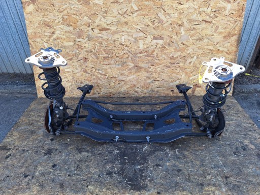 sususpension rear part axle beam arm of the pivot JEEP RENEGADE 14-18 2WD