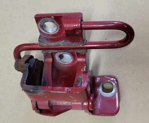 hinge door left rear part lower DOL VW GOLF V 1K4833411L red / claret