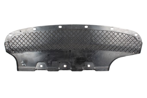 51127184765 - Средняя накладка направляющая бампера зд BMW F10