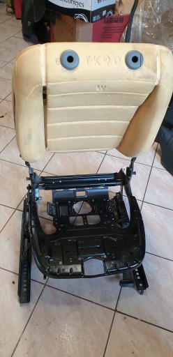 seat support SZYNY VW TOURAN 1T right front OE EU