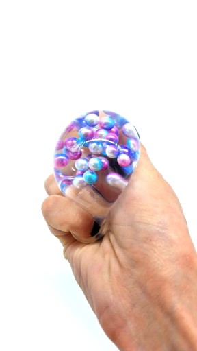 Gniotek piłka z perłami EMPIS