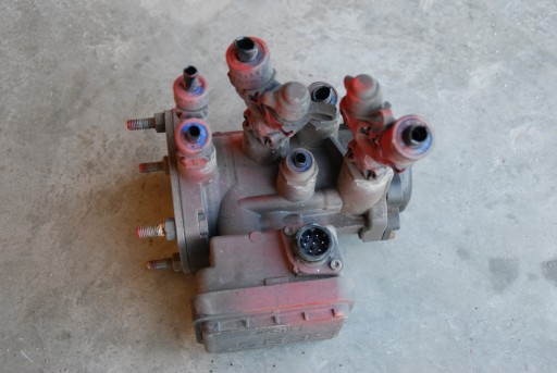 21122038 - КЛАПАН МОДУЛЯТОР EBS ЄВРОПА MAGNUM PREMIUM DXI