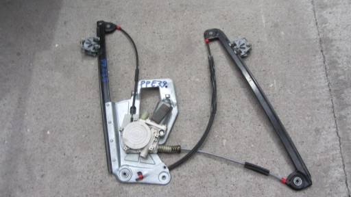 BMW E39 Berline KOMBI Mécanisme lève vitre SILOWNIKI Droite 51338252394