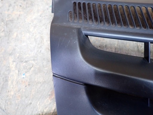 front PREKLADgrill VW VOLKSWAGEN TRANSPORTER T5 7E LIFT 2010-2015R 7E0853653