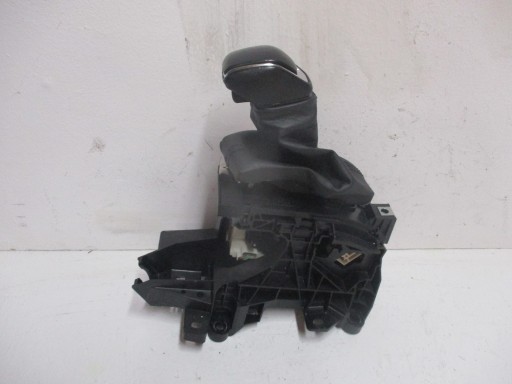 knob trim TOYOTA RAV 4 75M016-LHD