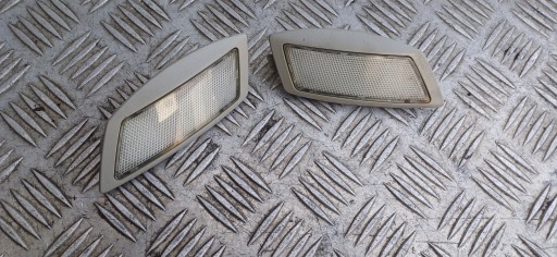 MERCEDES W204 light OSWIETLENIE cabs A2048205601 left or right