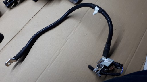 A4 B9 Lift Клема минусовая 8W0915181A A5 8W