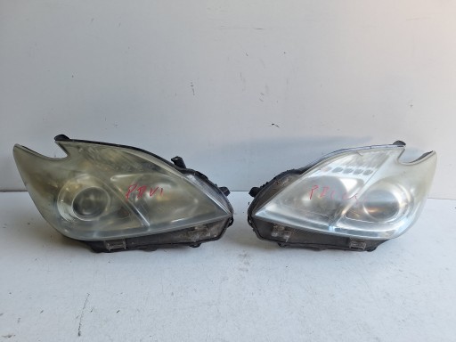 TOYOTA PRIUS III 09-12 light right UK
