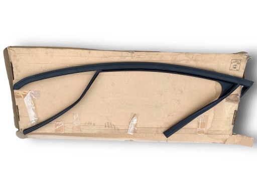 Peugeot 508 и уплотнение передней левой двери новый OE 9300CJ