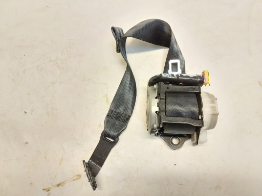 VW Passat R B9 3J0 2025r tension belt safety right rear part damaged