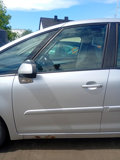 dveře levé přední předek Citroen C4 Picass FL 07-13 kod lakieru EZRC