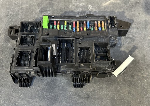 MU5T-15604-KABD, MU5T-15604-KABD - Блок предохранителей bcm ford f150 2021-