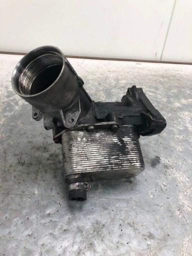 držák olejového filtru BMW E60 E61 M57TUE2 306 D3 7788453