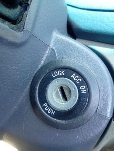 ignition Z KLUCZYKIEM Kia CERATO 1 and 04-07 1.6
