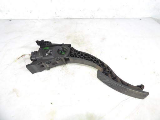 PEDAL potenciometar gas A2463001404 INFINITI Q30 1.6CGI