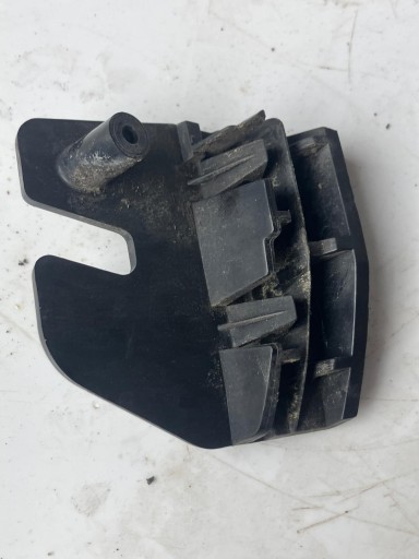 držač branika držač lajsne lijevi stražnji dio PEUGEOT 508 RXH 9676495380