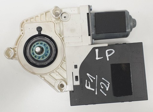 Электродвигатель стеклоподъемника левый передний volvo c70 ii 30739190ad