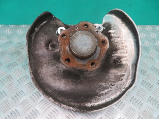 8W0505431T 8W0505459F - Кросовер маточина лівий задній AUDI A5 8W 19R