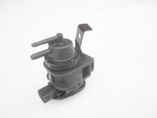 8200661049 - DACIA DUSTER DOKKER 1.5 DCI ВАКУУМНИЙ КЛАПАН