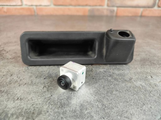 Камера заднего вида + кнопка ручки двери багажника bmw u06 u11 x1 8494246 5a47225