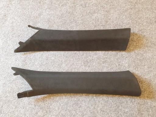 992867234L 992867233L - PORSCHE 911 992 ОБШИВКА КРИШКА СТІЙКИ ПРАВА ЛІВА