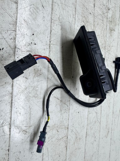 Audi a4 b9 8w avant ручка задней двери с камерой заднего вида 3v0827566m