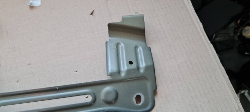 SQ8 4M RSQ8 Q8 bracket holder of a fender right front LJ5L 4M8821432