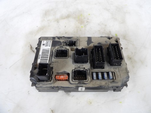 PEUGEOT 407 module BSC A0200