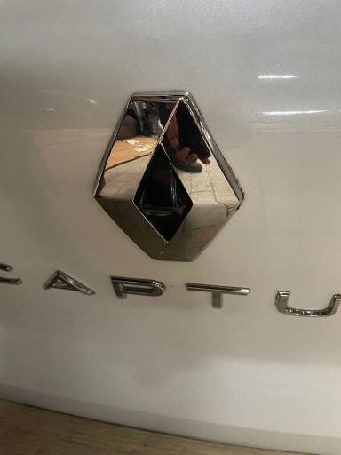 zadnja hauba gepek prtljažnika poklopac stražnji dio Renault Captur II TEQNC/BIXUI Stan kao nova