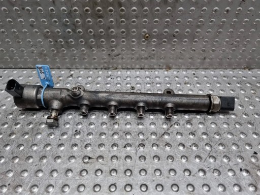 RAMPE INJECTION CAPTEUR A6510700495 MERCEDES W117 W176 W212 2.2 CDI