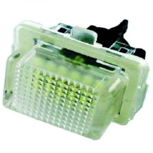 1672192 - Підсвічування номерного знака Mercedes C W204 07-14 LED