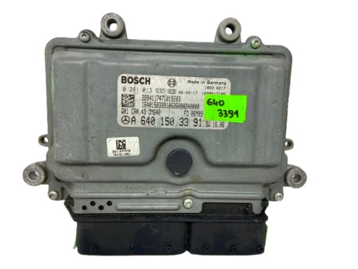 0281013935 - Модуль комп'ютера мерседес контролер двигуна a6401503391