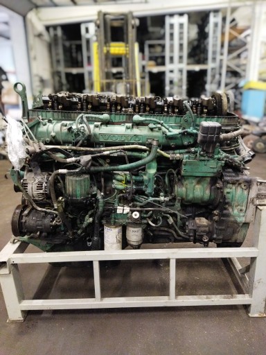 ГОЛОВКА ДВИГАТЕЛЯ VOLVO FH 460 D13K