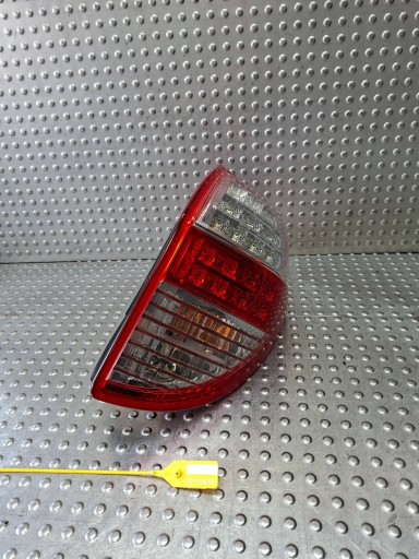 light rear part right TOYOTA RAV 4 LIFT 10-12 EU