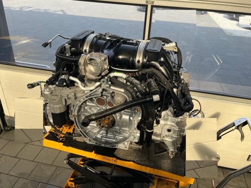 Двигатель Порше МА120 2.9