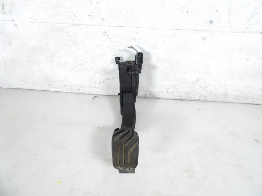 DACIA DUSTER II LIFT 1.3TCE PEDAL potentiometer Gas 180108467R