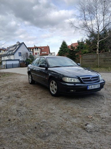 Opel Omega B Sedan 2.2 i 144KM 2000
