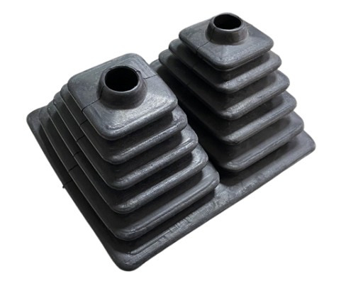 3670840M1 - КРИШКА ВАЖЕЛЯ ПЕРЕМИКАННЯ ПЕРЕДАЧ LANDINI MASSEY