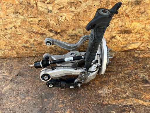 swing arm rear part side left LAND ROVER EVOQUE II L551