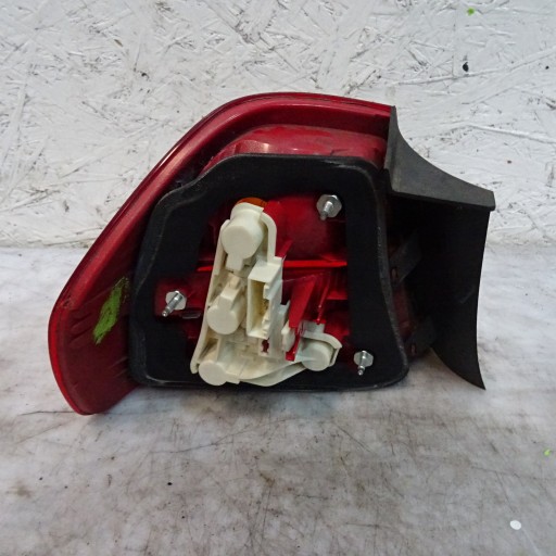 BMW 320 E90 sedan light rear part right 6937458