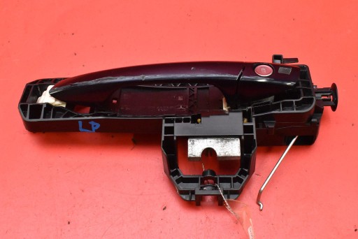 handle left front front GRANATOWA MERCEDES C-KLASA W204 07-12