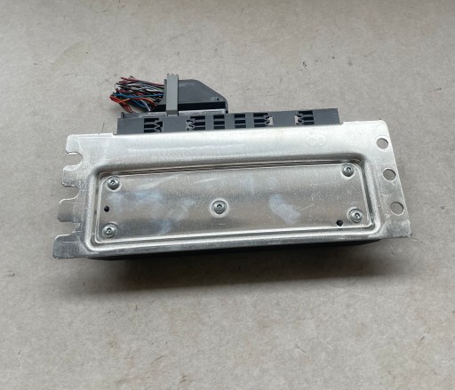 Bmw g05 g06 g07 модуль контролера повітряної підвіски 6898968