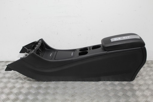 Туннель центральный подлокотник торговый автомат GLA W156