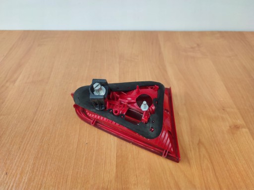 AUDI A5 right light to the bonnet rear part 8T bonnet ZWYKLA