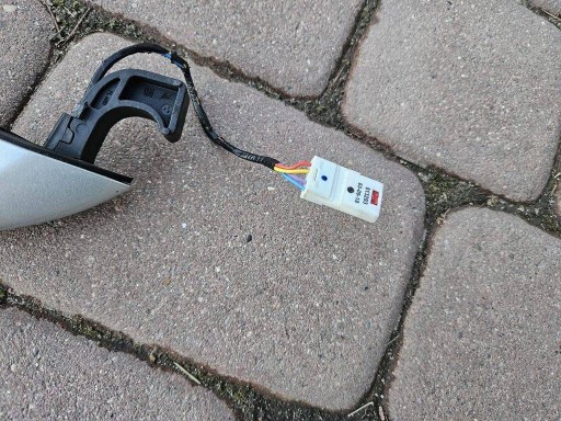 handle door front front left Z176 KEYLESS srebrna Opel Insignia B