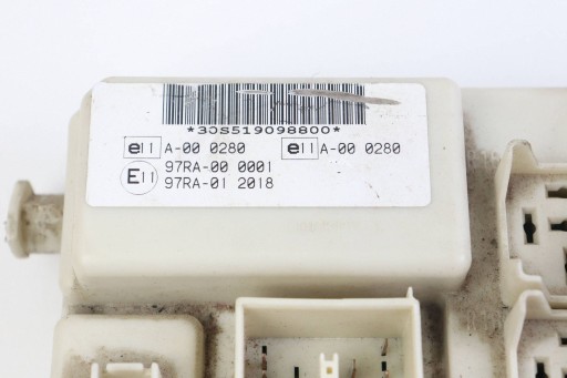 FORD FOCUS MK2 Module Module fusibles 4M5T-14A073-BJ 6M5T-14014-YNA